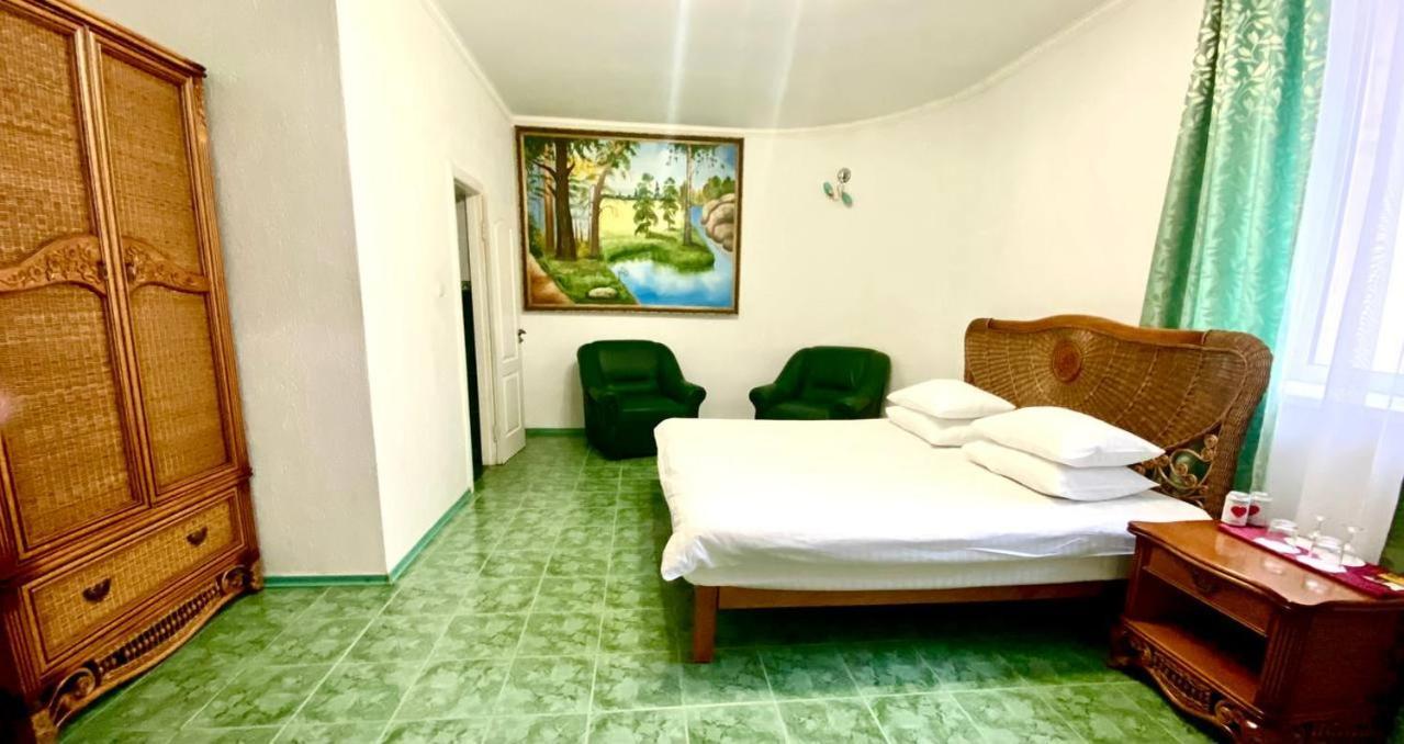 Vyshegrad Castle Hotel Вышгород Экстерьер фото